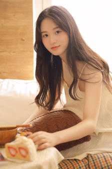 韩剧漂亮的她